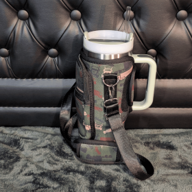 40 oz Insulated Tumbler with Handle, Straw & Trucker Camo Sleeve – Leakproof Stainless Steel Travel Cup (Color: Army Green)